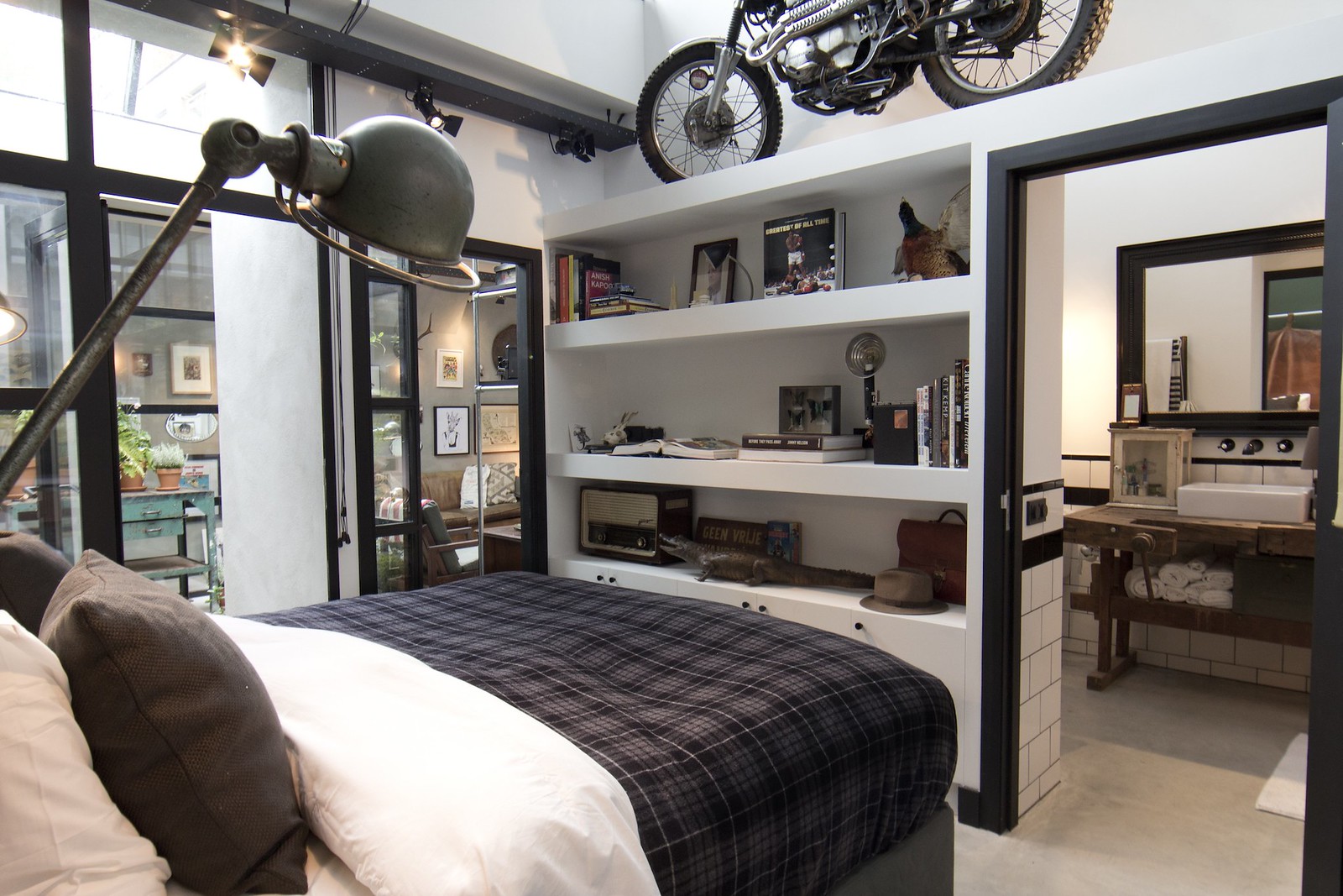 Garage Loft by BRICKS Amsterdam